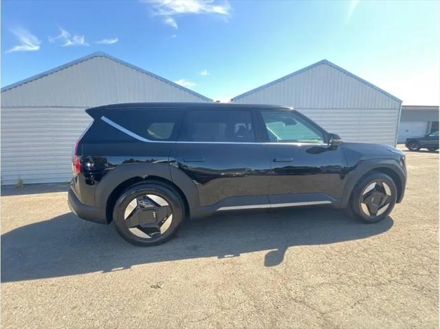 2026 Kia EV9 Light Long Range
