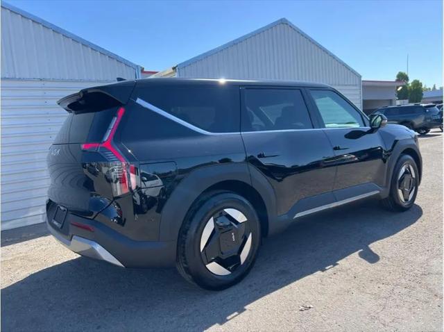 2026 Kia EV9 Light Long Range