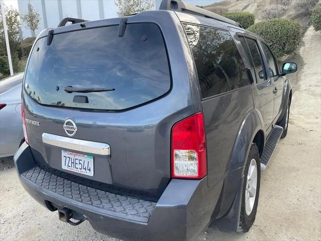 2012 Nissan Pathfinder SV