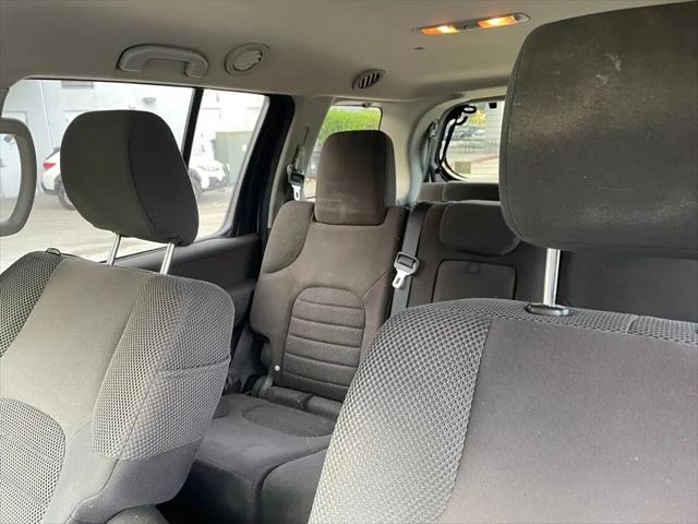 2012 Nissan Pathfinder SV