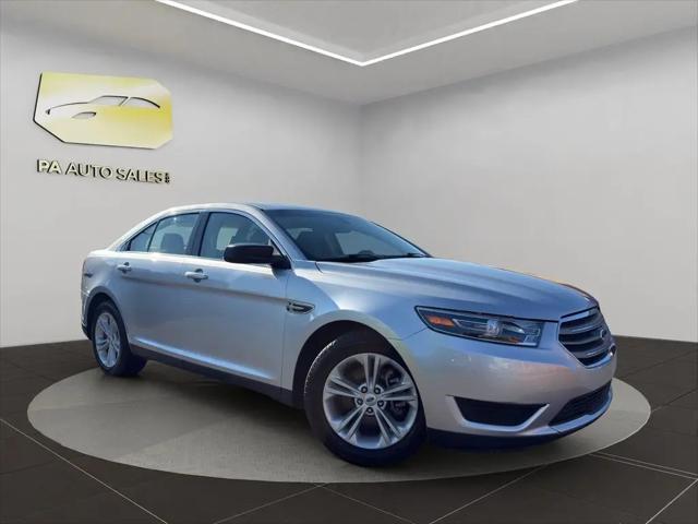 2015 Ford Taurus SE for sale in Philadelphia, PA