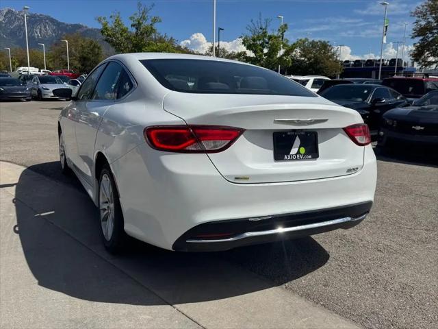 2016 Chrysler 200 Limited