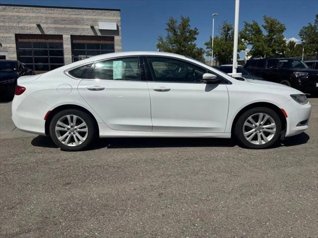 2016 Chrysler 200 Limited