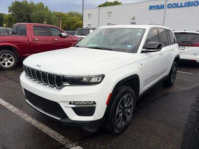 2023 Jeep Grand Cherokee Base for sale in Buffalo, MN