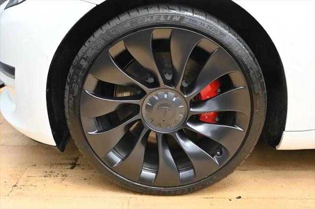 2022 Tesla Model 3 Performance Dual Motor All-Wheel Drive
