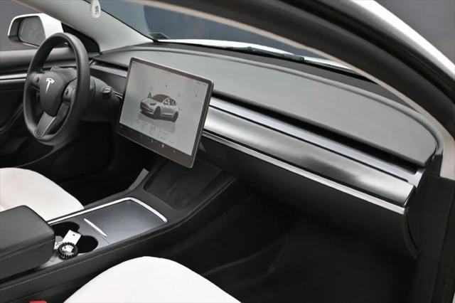 2022 Tesla Model 3 Performance Dual Motor All-Wheel Drive