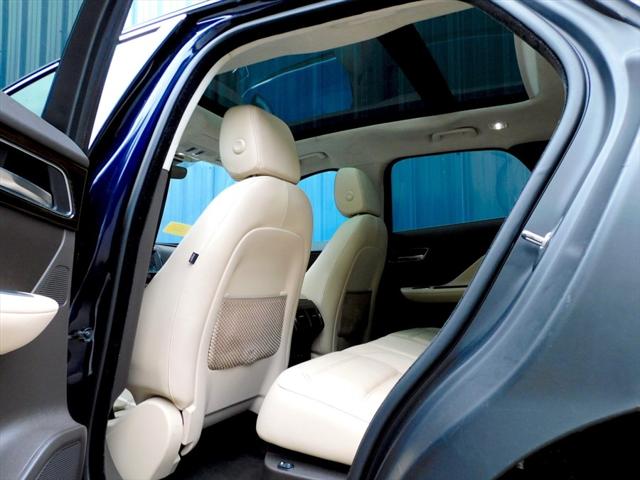 2020 Jaguar F-PACE Prestige P250 AWD Automatic
