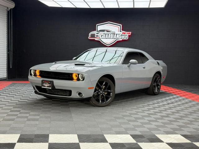 2021 Dodge Challenger SXT
