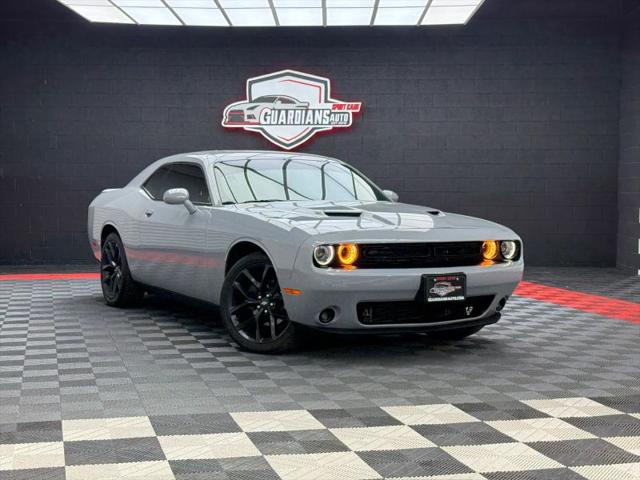 2021 Dodge Challenger SXT