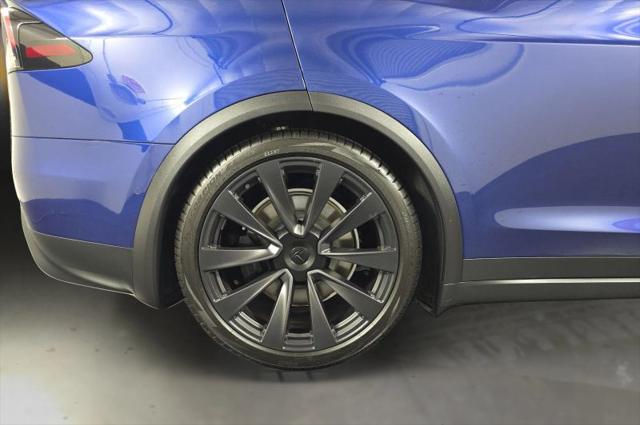 2023 Tesla Model X Standard Range