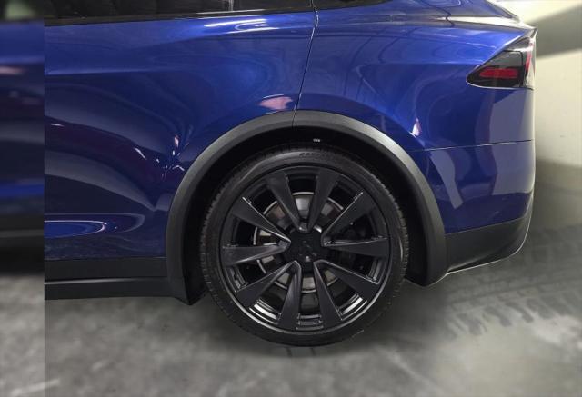 2023 Tesla Model X Standard Range