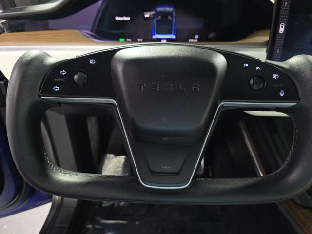 2023 Tesla Model X Standard Range