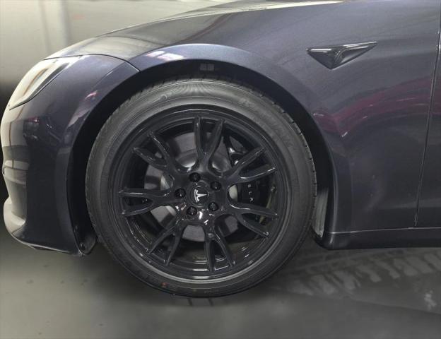 2024 Tesla Model S Long Range