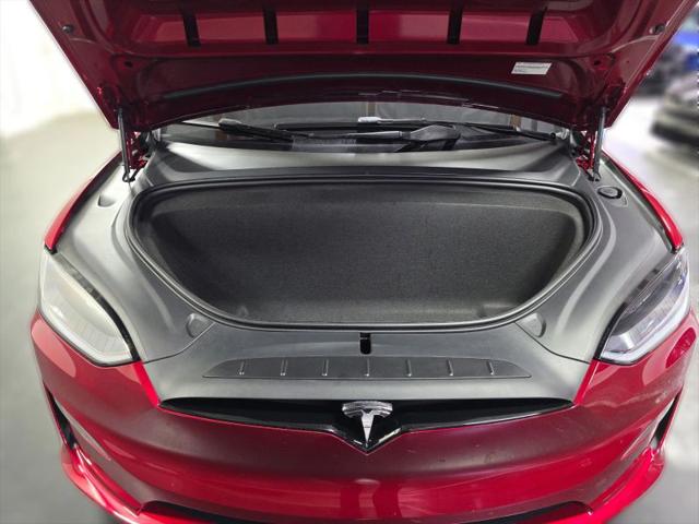 2024 Tesla Model X Long Range