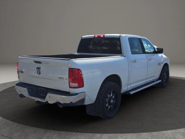 2016 Ram 1500 SLT