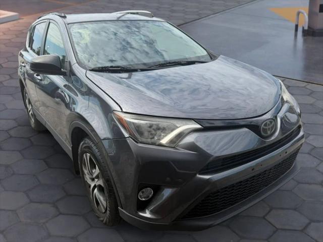 2017 Toyota RAV4 LE for sale in Saint Louis, MO