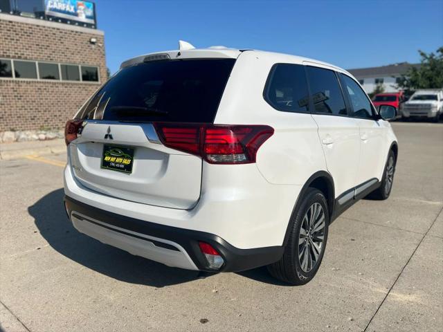 2020 Mitsubishi Outlander ES 2.4