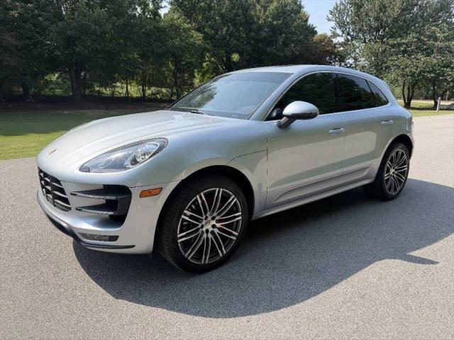 2015 Porsche Macan Turbo