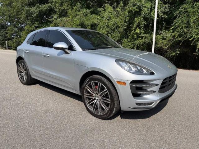 2015 Porsche Macan Turbo