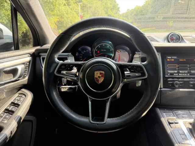 2015 Porsche Macan Turbo