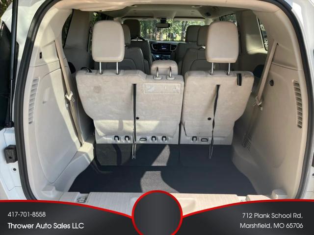 2021 Chrysler Voyager LXI