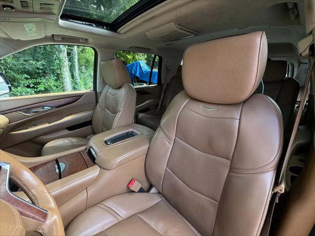 2016 Cadillac Escalade Platinum