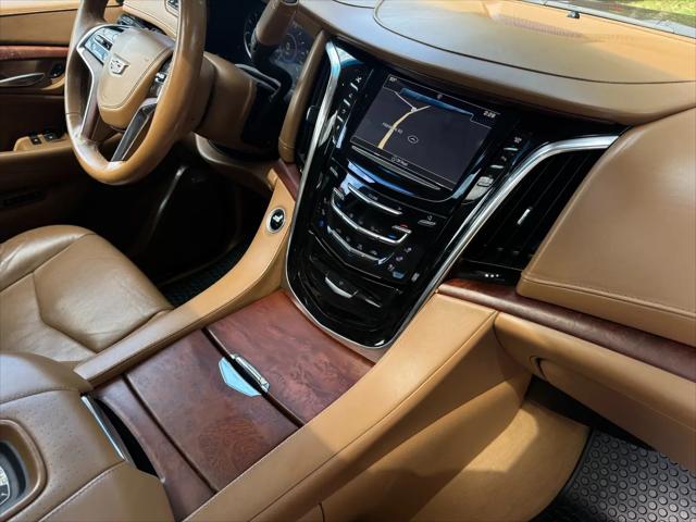 2016 Cadillac Escalade Platinum