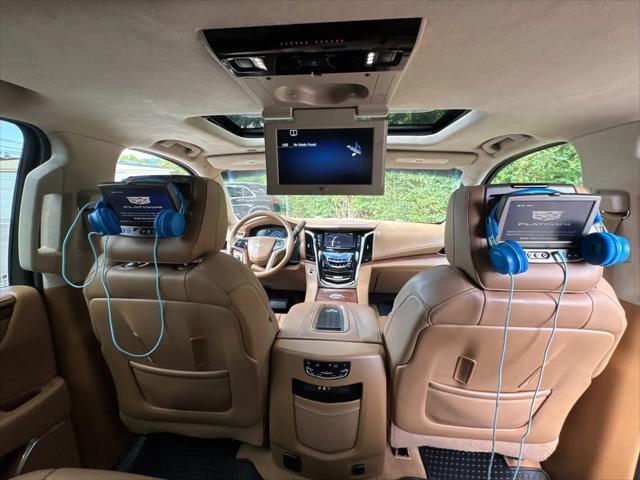 2016 Cadillac Escalade Platinum