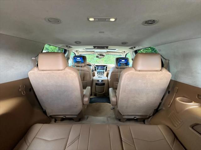 2016 Cadillac Escalade Platinum