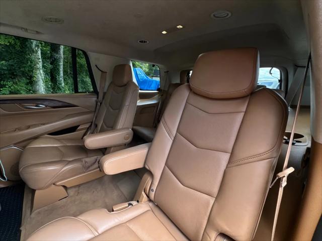 2016 Cadillac Escalade Platinum