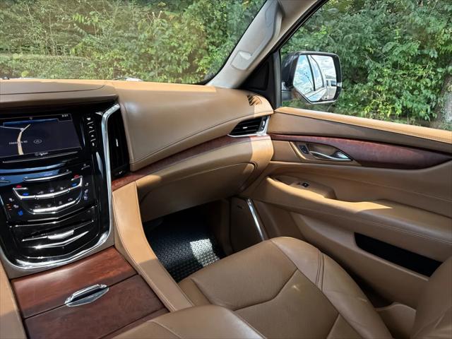 2016 Cadillac Escalade Platinum