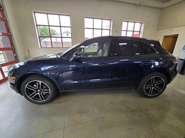 2021 Porsche Macan Base