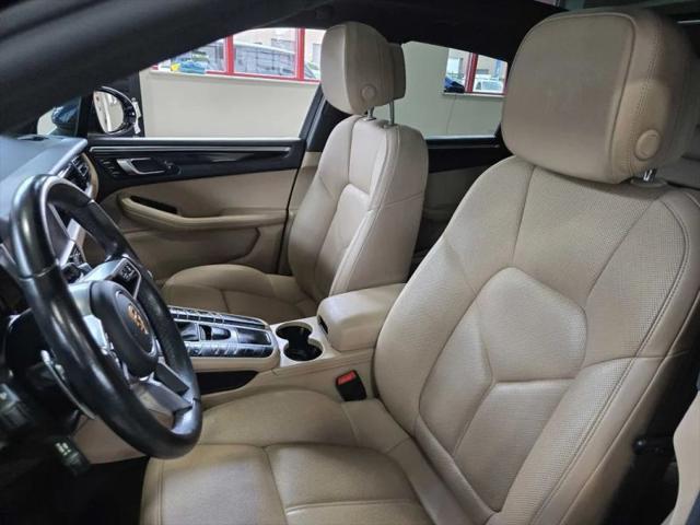 2021 Porsche Macan Base