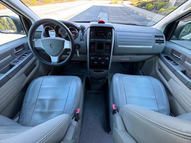 2010 Dodge Grand Caravan SE