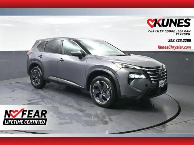 2024 Nissan Rogue SV FWD for sale in Elkhorn, WI