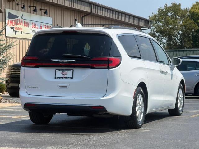 2022 Chrysler Pacifica Touring L