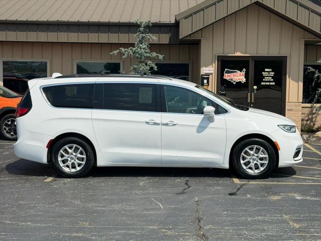 2022 Chrysler Pacifica Touring L