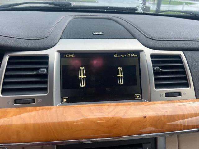 2010 Lincoln MKS Base