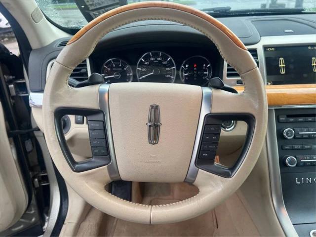 2010 Lincoln MKS Base