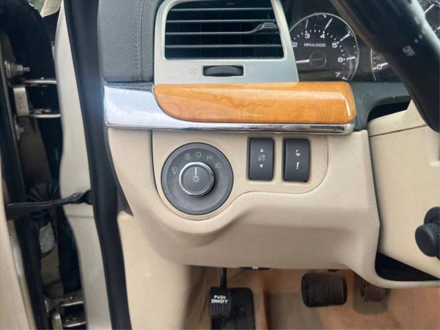 2010 Lincoln MKS Base