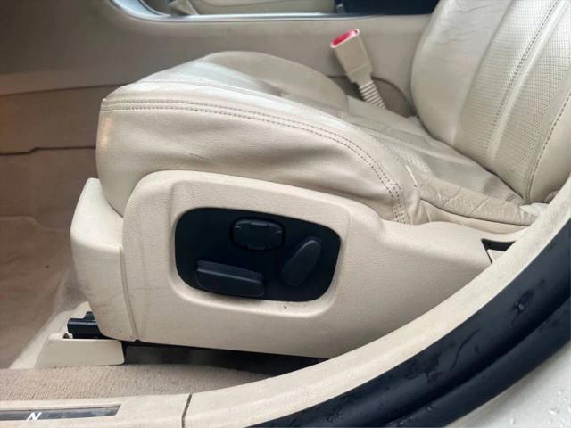 2010 Lincoln MKS Base