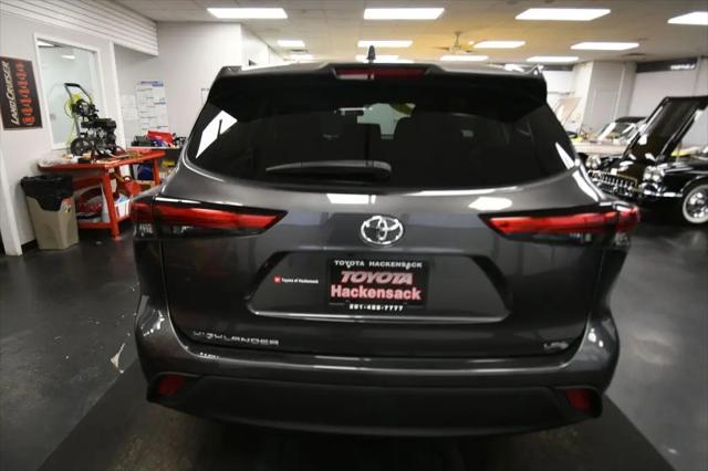 2023 Toyota Highlander LE