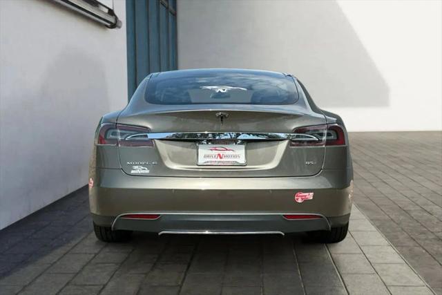 2015 Tesla Model S 85