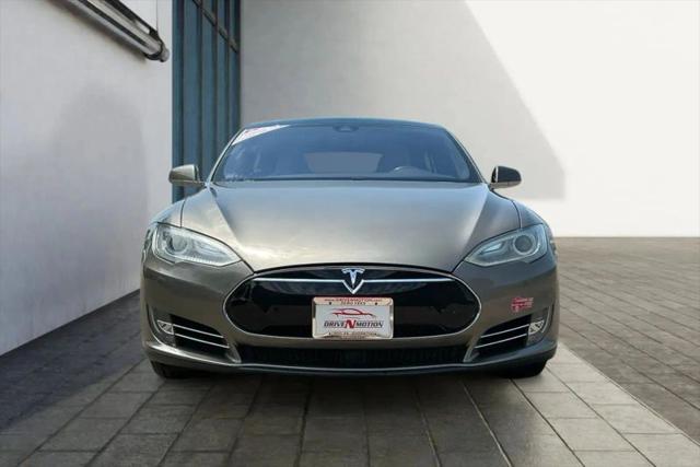 2015 Tesla Model S 85