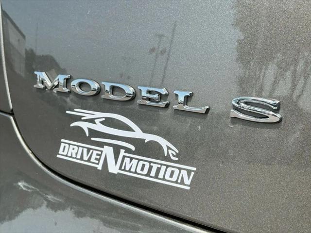 2015 Tesla Model S 85