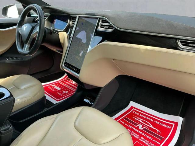 2015 Tesla Model S 85