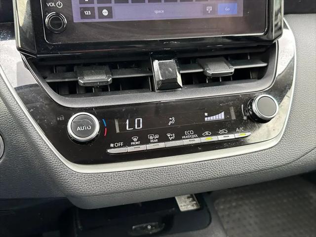 2025 Toyota Corolla Hybrid LE