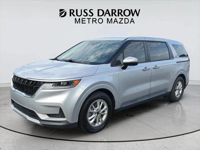 2022 Kia Carnival MPV LX for sale in Milwaukee, WI