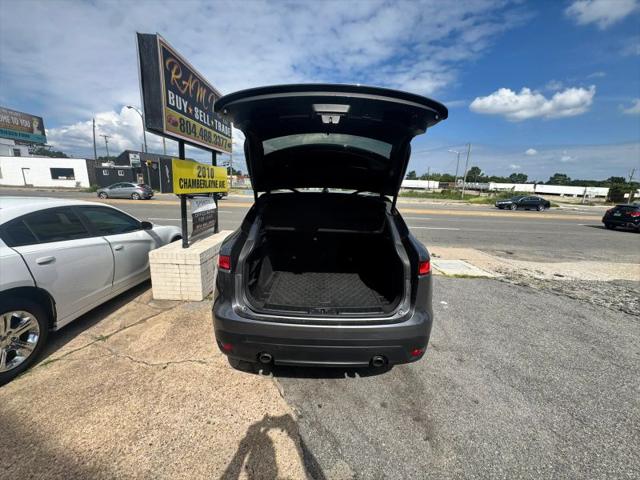 2018 Jaguar F-PACE 25t Premium