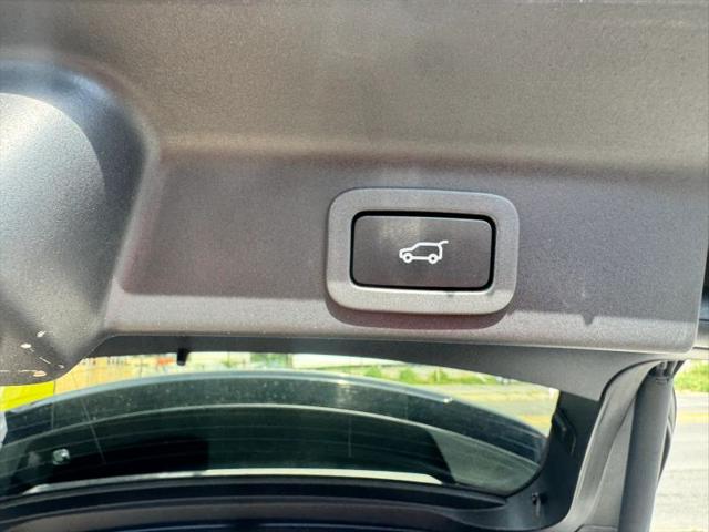 2018 Jaguar F-PACE 25t Premium